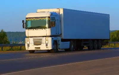 Antalya ile Yakacık Arası Öğrenci Eşyası Taşıma